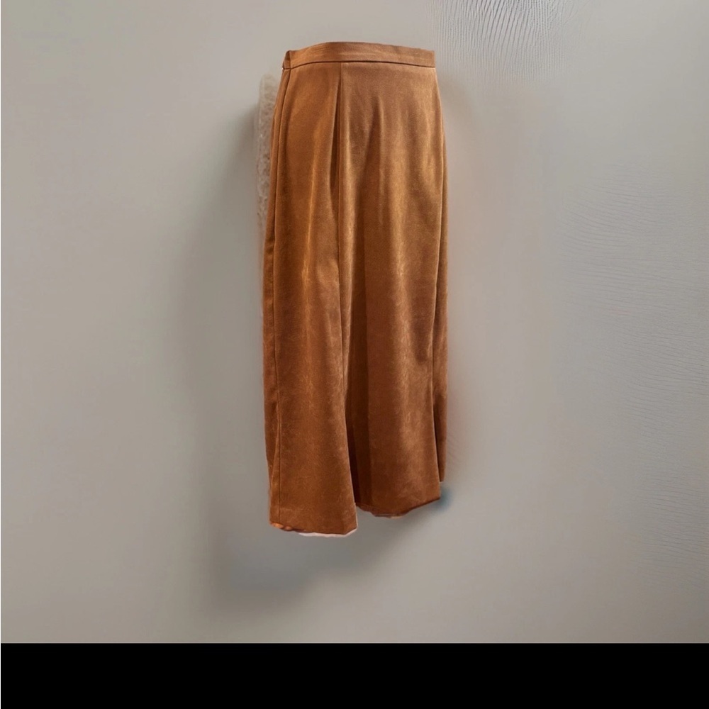 Elegant Brown A-Line Women's Skirt - Picture 4 of 10